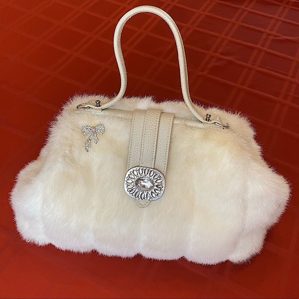 Raviani beautiful white faux fur purse handbag christmas vintage
